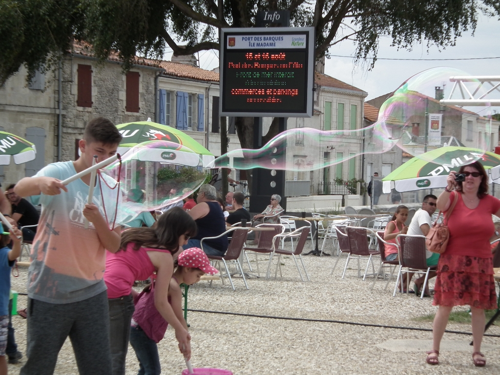 06 école de bulles